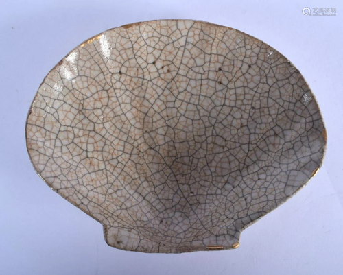 A LOVELY CHINESE GE TYPE STONEWARE DISH probably