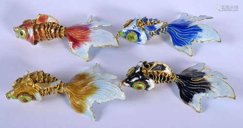 FOUR CHINESE CLOISONNE ENAMEL FISH 20th Century. 6 cm