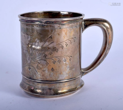 A VINTAGE STERLING SILVER MUG. 94 grams. 10 cm x 8 cm.