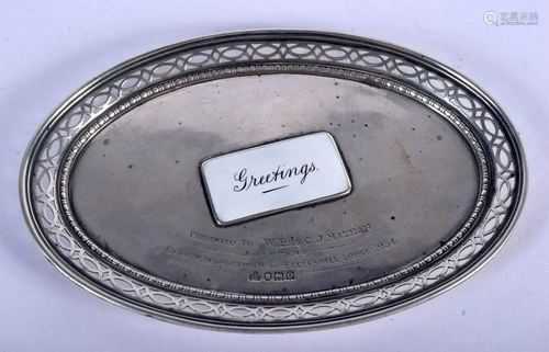 AN EDWARDIAN SILVER AND ENAMEL GREETINGS CARD TRAY.