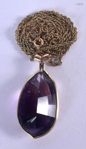 A GOLD MOUNTED AMETHYST NECKLACE. 13 grams. 56 cm long,
