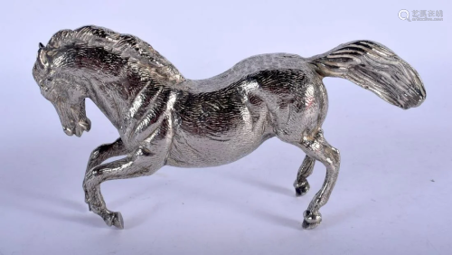 A 1960S ITALIAN SILVER HORSE. 637 grams overall. 18 cm