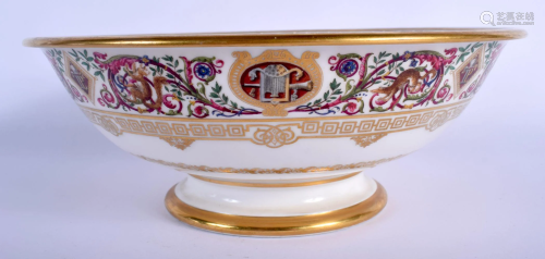 Sevres hunting service salad bowl delivered to the