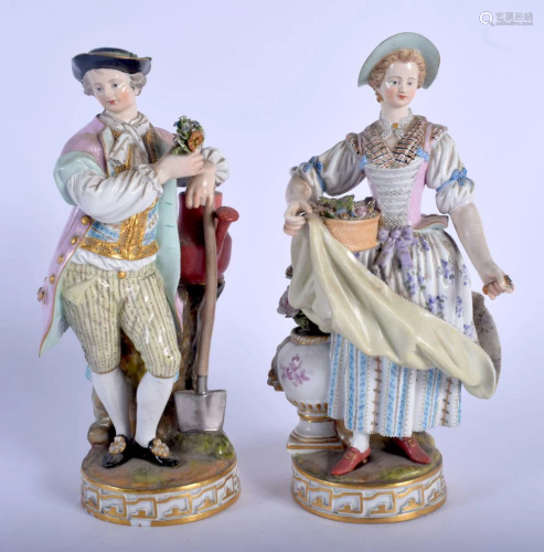 A PAIR OF 19TH CENTURY MEISSEN PORCELAIN FIGURES OF A