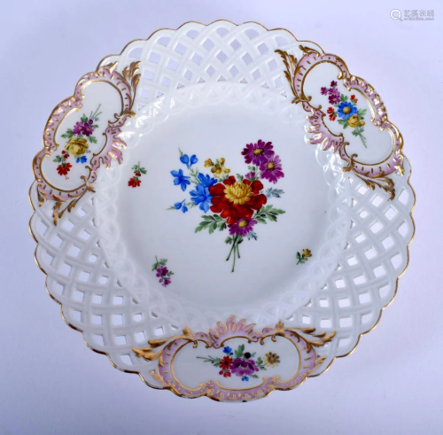 A LATE 19TH CENTURY MEISSEN PORCELAIN RETICULATED