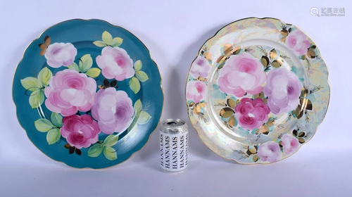 A PAIR OF SOVIET RUSSIAN PORCELAIN DULEVO DISHES