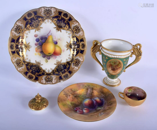 Royal Worcester items: a blue and gilt bordered plate