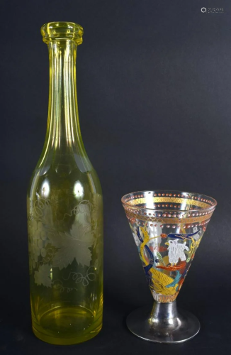 A VINTAGE YELLOW GLASS ENGRAVED DECANTER together with