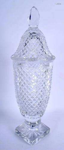 A LARGE FRENCH BACCARAT CUT CRYSTAL GLASS VASE AND