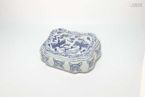 chinese blue and white porcelain pillow