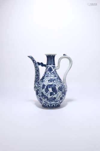 chinese blue and white porcelain ewer