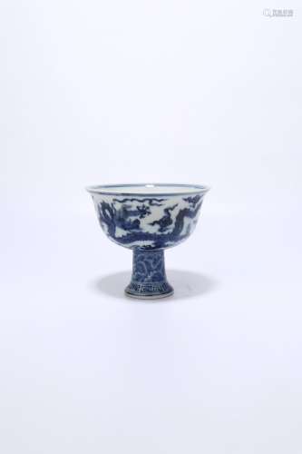 chinese blue and white porcelain stem bowl