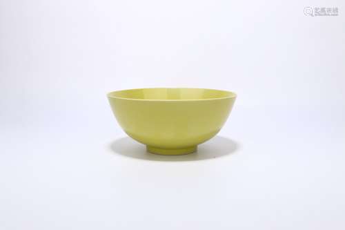 chinese yellow glazed porcelain large bowl