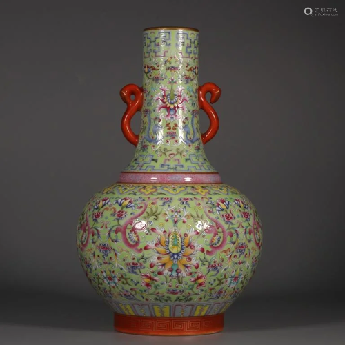 Chinese Famille Rose Porcelain Vase,Mark