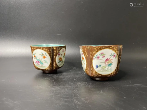 Pair of Chinese Famille Rose Porcelain Cups,Mark