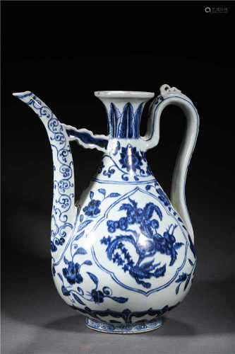 A BLUE-AND-WHITE GLAZE PORCELAIN KETTLE OR PITCHER