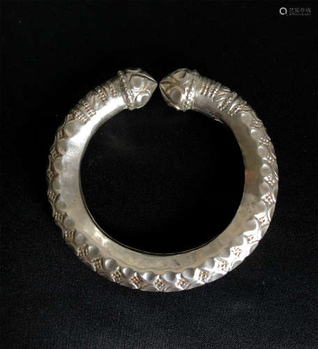 维多利亚时期钝银手环