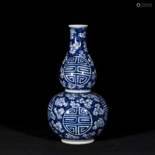 QING DYNASTY BLUE AND WHITE PLUM BOTTLE, CHINA