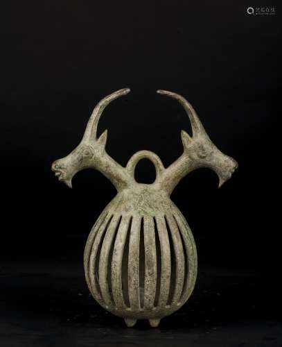 DOUBLE SHEEP HEADS BELL，PRAIRIE CULTURE，CHINA