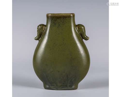 Tea-dust Glazed Vase