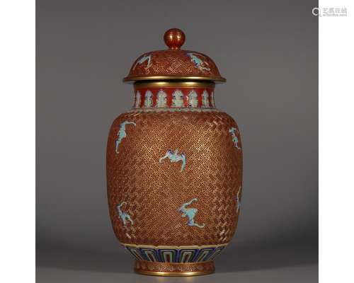 A GILT-DECORATED RED-GROUND BAT VASE