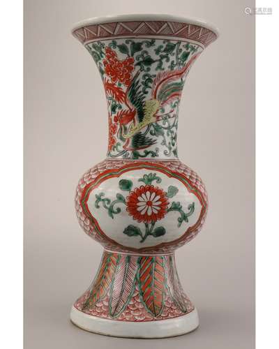 A WUCAI PHOENIX-TAIL VASE