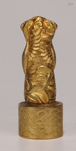 GILT SILVER BEAST SEAL