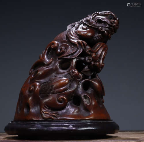 BAMBOO CARVED BEAST SHAPE CENSER WITH ZITAN BASE