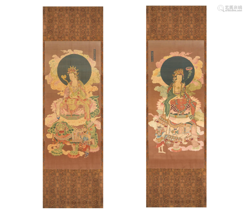 A PAIR OF MING DYNASTY CHENG HUA PERIOD SILK EMBROIDE…