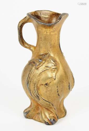 佩蒂松-让-莫里斯（1855/1922）。金色铜锈的合金罐，饰有女人的脸和花...