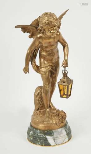 MOREAU奥古斯特（1834/1917）。鎏金青铜题材的小天使手持灯笼行走。签...