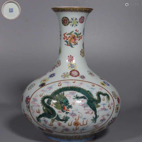 Famille Rose Vase with Chi Dragon Pattern