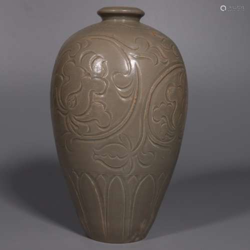 Yao ZhouKiln Plum Vase