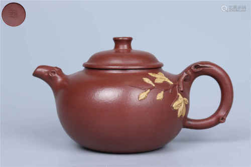 Dark-red Enameled Pottery