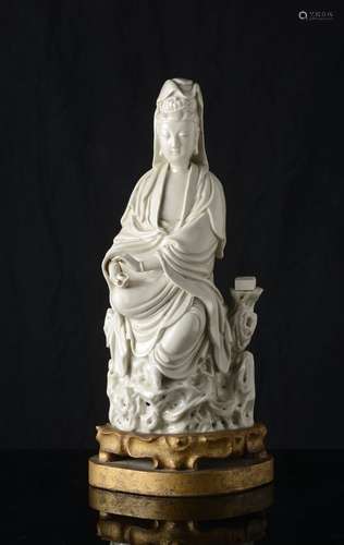 A CHINESE BLANC-DE-CHINE FIGURE OF GUANYIN