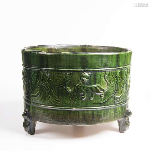 A CHINESE GREEN GLAZED POTTERY CENSER