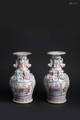 A PAIR OF CANTON FAMILLE ROSE ENAMELED VASES