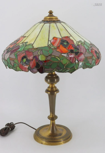Tiffany Style Leaded Glass Table Lamp On Bronze