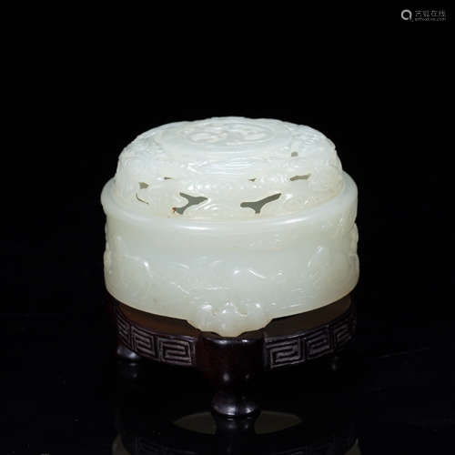 HETIAN WHITE JADE INCENSE BURNER, QING DYNASTY, CHINA