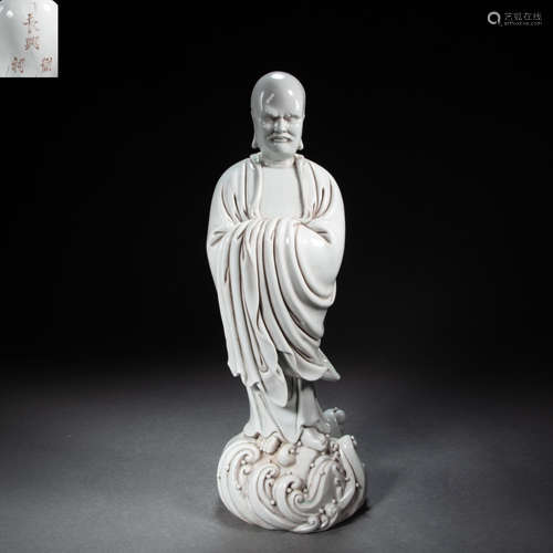 DEHUA PORCELAIN STATUE OF BODHIDHARMA, QING DYNASTY, CHINA