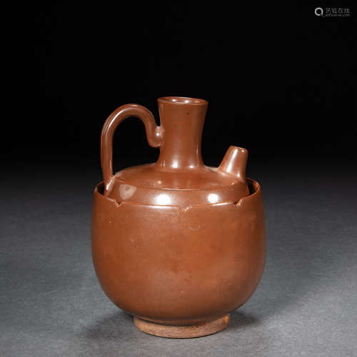 CHINESE TANG DYNASTY YAOZHOU WARE SAUCE-GLAZED POT