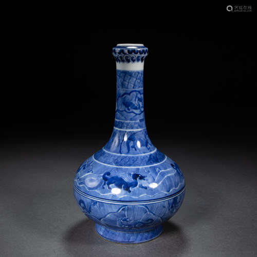 CHINA PORCELAIN BLUE AND WHITE GARLIC BOTTLE, QING DYNASTY