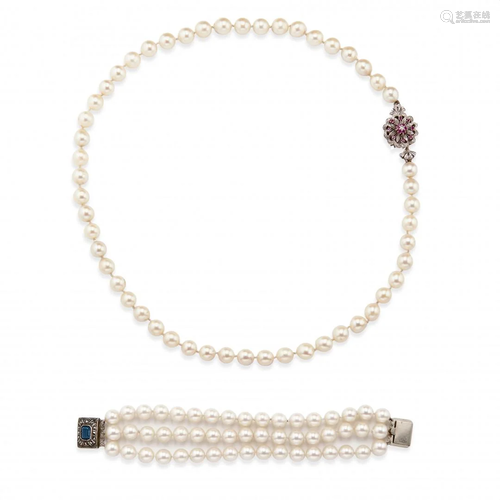 cultured Japanese pearl necklace and bracelet