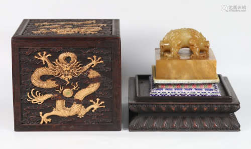 HETIAN JADE SEAL CARVED WITH DRAGON