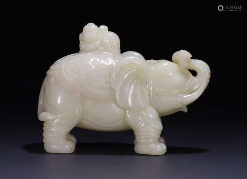 HETIAN JADE BRUSH WASHER SHAPED WITH ELEPHANT