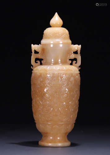 HETIAN JADE VASE CARVED WITH BEAST PATTERN