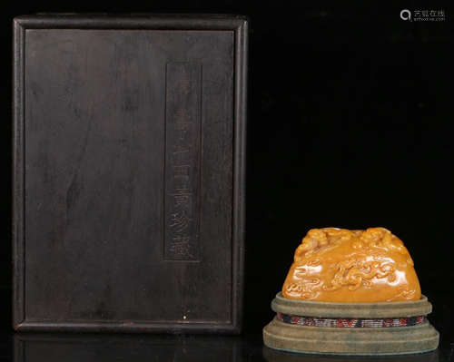 TIANHUANG STONE SEAL CARVED WITH BEAST