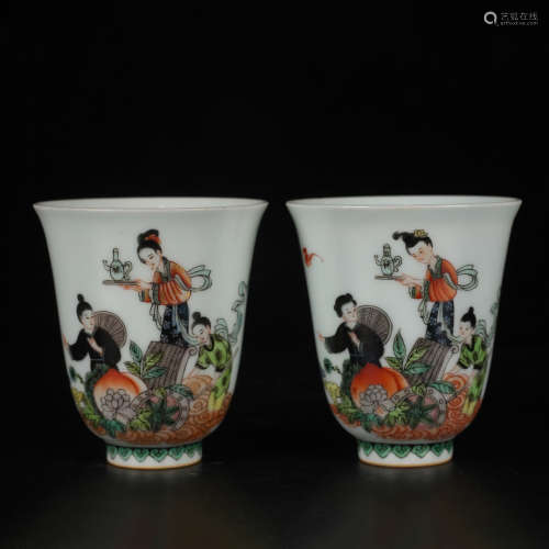 A pair of gucai figure cups