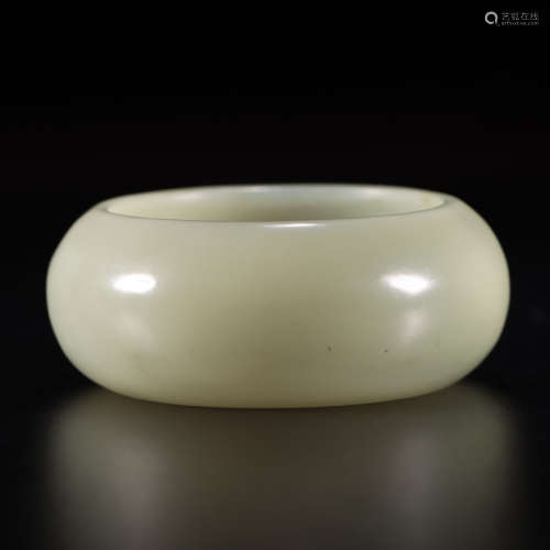 A hetian jade washer