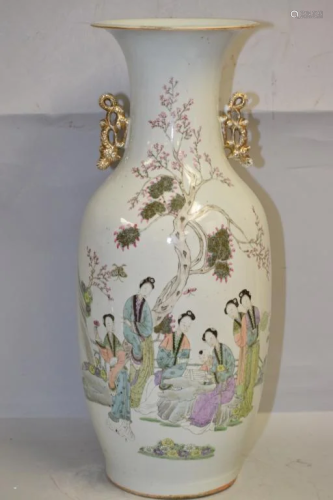 Large 19th C. Chinese Porcelain Famille Verte Vase